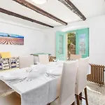 37 * Sveti Jakov