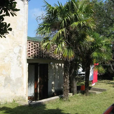 37 Apartmán *